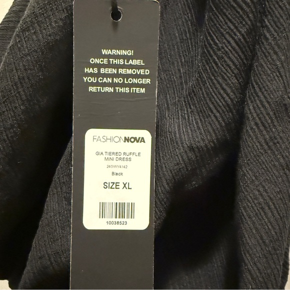 Fashion Nova- Gia Tiered Ruffle Mini Dress -Black- XL- LBD HoCo-Small Flaw- NWT - Picture 8 of 10